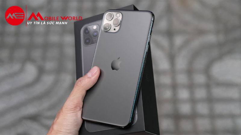 Hạ cấp từ iP 14 xuống iPhone 11 Pro Max vẫn ngon lành