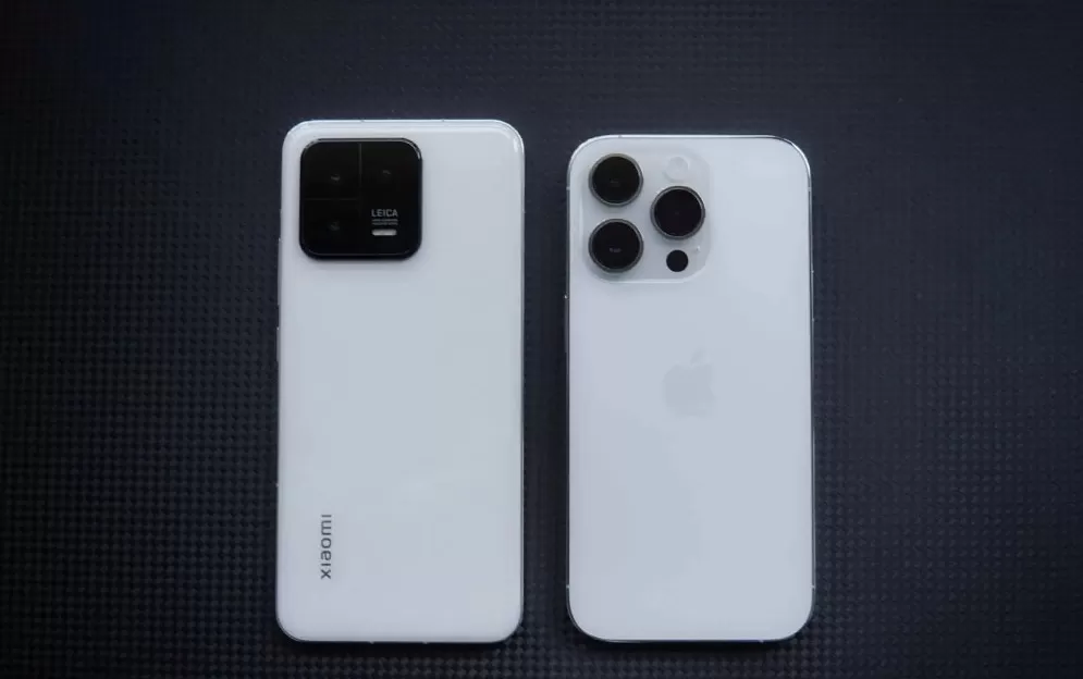 So sánh Xiaomi 13 Pro và iPhone 14 Pro: nên mua điện thoại nào?