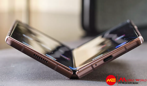 Samsung Galaxy Z Fold 2: Quay phim chụp hình đỉnh cao