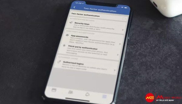 7 mẹo tăng cường bảo mật Facebook cho iPhone 12