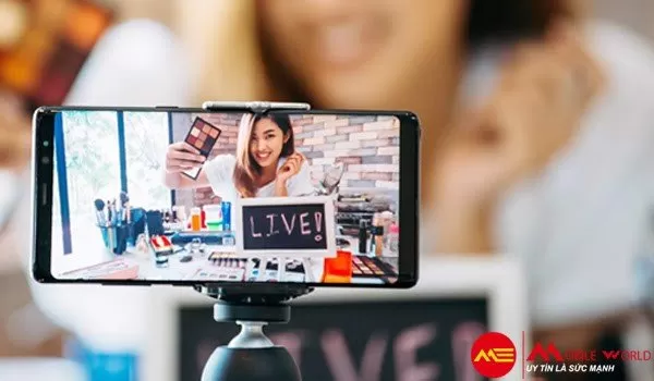 7 mẫu điện thoại livestream đẹp giúp bạn kiếm triệu view