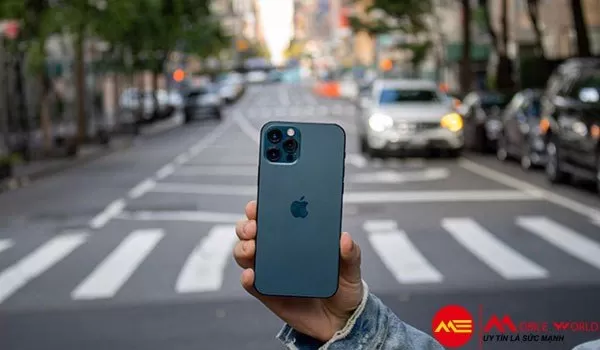 Cách quay video chuẩn điện ảnh bằng iPhone 12 Pro