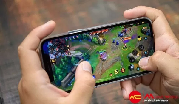 Top điện thoại iPhone chơi game giá rẻ, tốt nhất 2021