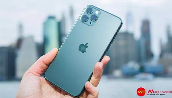 7 Tiêu chí mua smartphone cho người già bạn cần biết