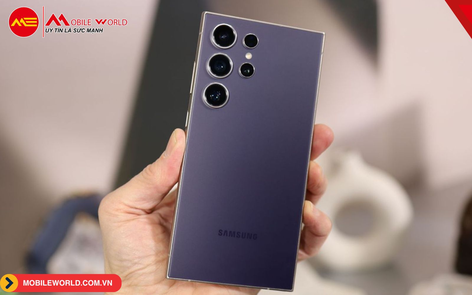 so-sanh-s24-ultra-va-iphone-15-pro-max-nen-mua-dien-thoai-nao-05-mobileworld-com-vn