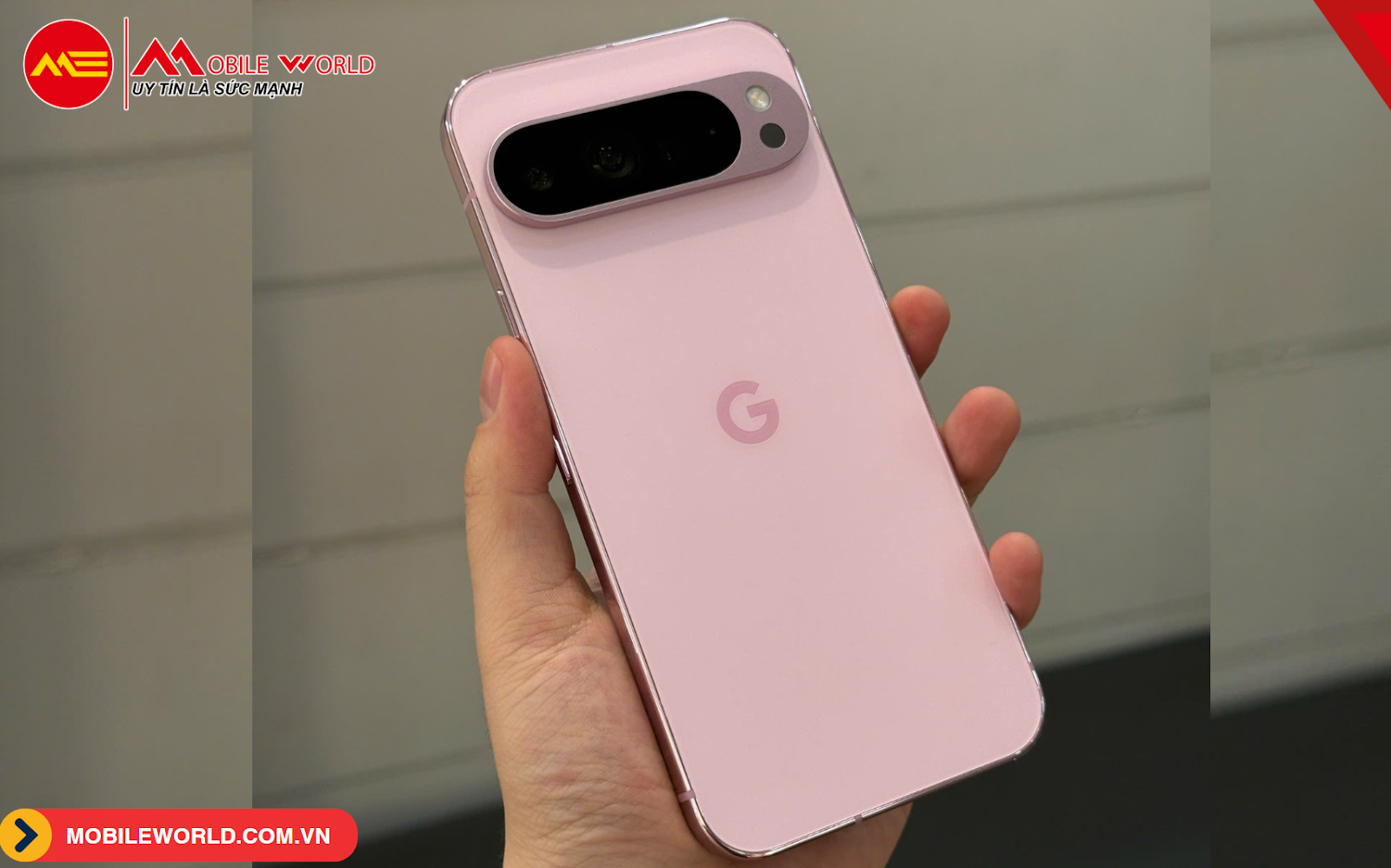 tren-tay-pixel-9-pro-xl-mau-hong-thoi-trang-dep-an-tuong-04-mobileworld-com-vn