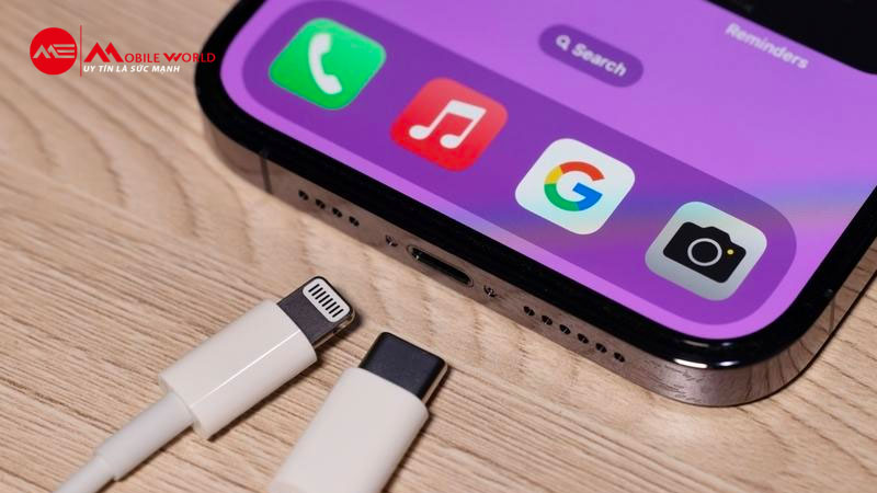 iPhone 15 chuyển cổng Lightning độc quyền của mình sang cổng USB-C.