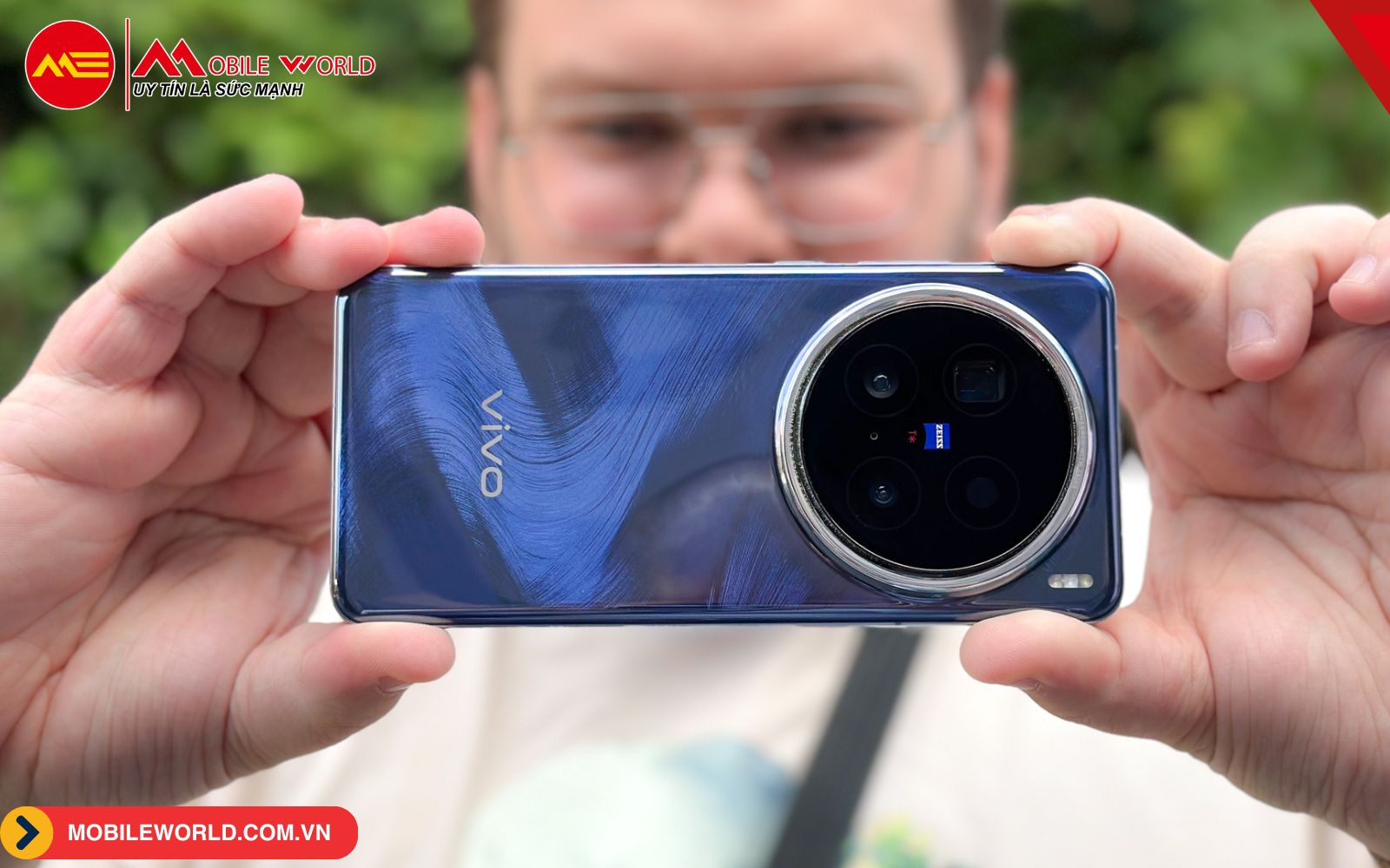 dien-thoai-camera-200mp-chup-dep-xuat-sac-dang-mua-04-mobileworld-com-vn