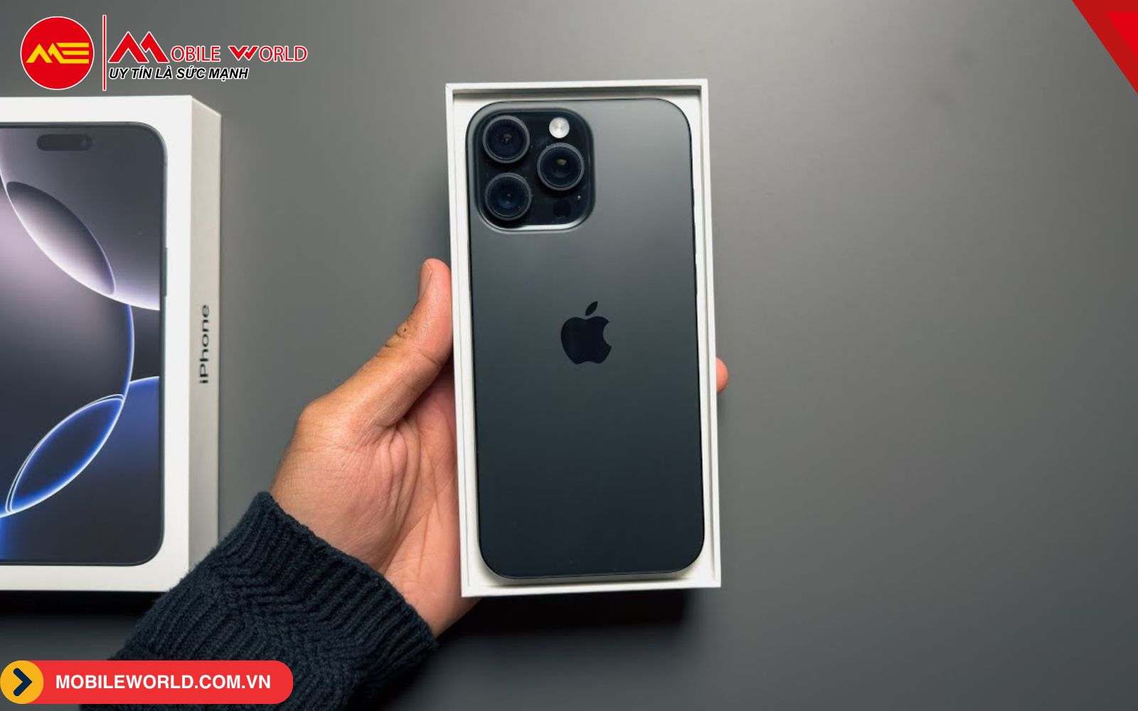 so-sanh-s24-ultra-va-iphone-16-pro-max-dau-la-lua-chon-12-mobileworld-com-vn