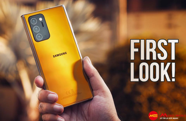 Galaxy Note 20 Là Smartphone Đầu Tiên Có Camera Selfie Ẩn