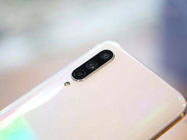 Xiaomi Mi A3 chính thức ra mắt tại châu Âu, giá từ 6,5 triệu