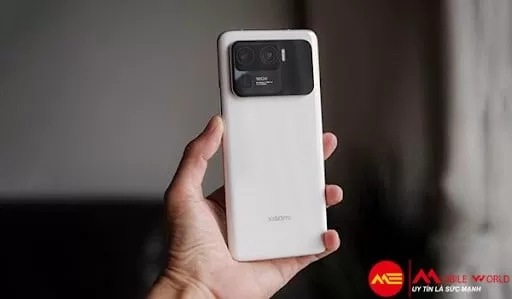 Đánh giá Xiaomi Mi 11 Ultra - camera hầm hố với màn hình phụ