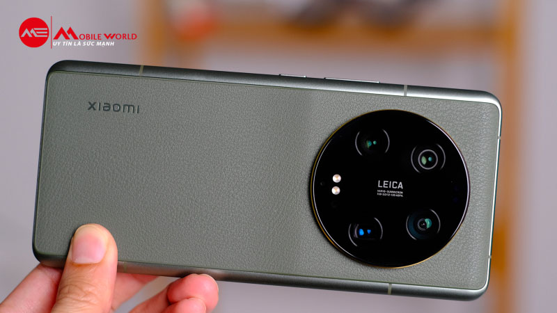 xiaomi-13-ultra-co-camera-manh-ngang-ngua-iphone-15-1