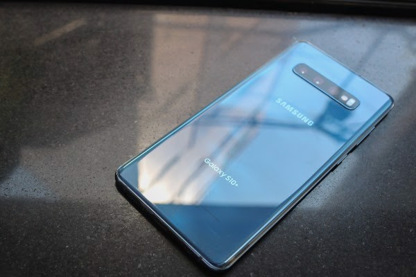 Galaxy-s10-plus-12g-512gb-moi-100-ban-my-chip-snapdragon-855-3